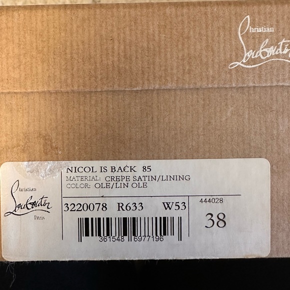 Christian Louboutin NICOLE IS BACK 85 Crepe Silk Mules Sandals Heels Shoes NWT - Picture 6 of 8